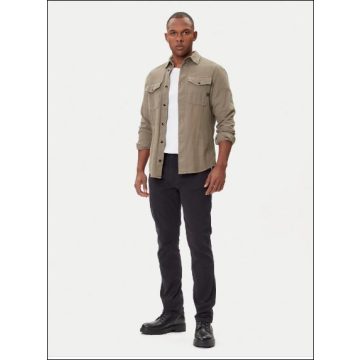 Wrangler Férfi farmernadrág - Larston- Slim - Black