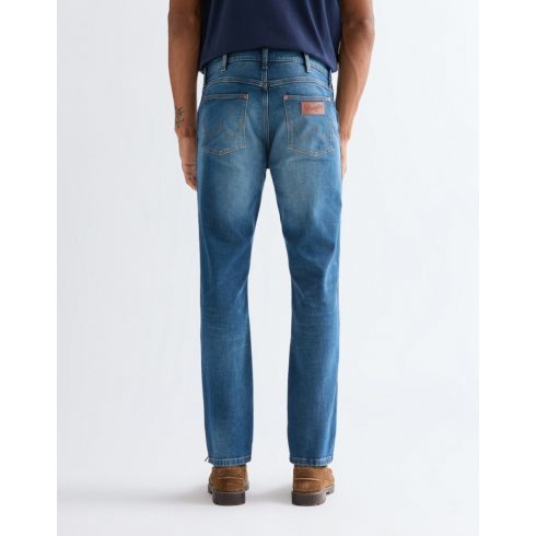 Wrangler® Férfi farmernadrág - Larston -Slim Tapered - Slate Runner